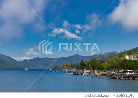 Lake Chuzenji May, Nikko City, Tochigi Prefecture Lake Chuzenji May, Nikko City, Tochigi Prefecture 39651143