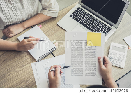 Young students campus or classmates with helps friend studying f 39652678