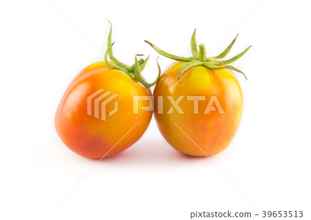 fresh tomatoes on white background 39653513