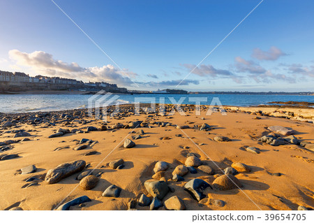 Saint Malo. The island Grand Be. Saint Malo. The island Grand Be. 39654705