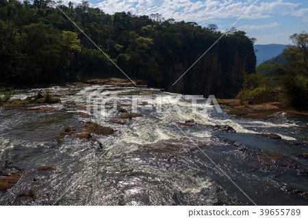 Apucaraninha Fall 39655789