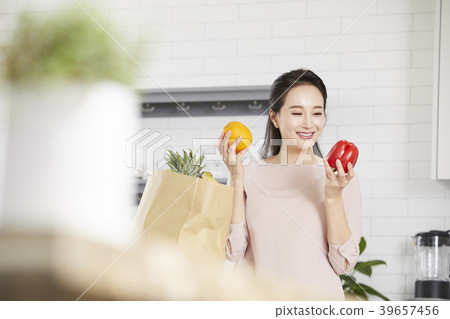 房子，生活，家庭主婦，女人，韓國人 39657456