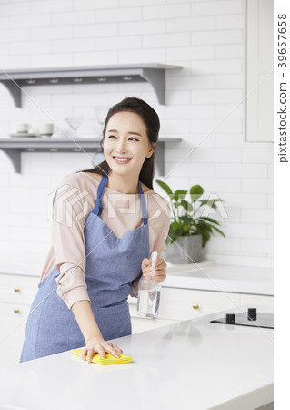 房子,生活,家庭主婦,女人,韓國人 房子,生活,家庭主婦,女人,韓國人 39657658