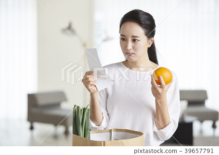 房子,生活,家庭主婦,女人,韓國人 房子,生活,家庭主婦,女人,韓國人 39657791