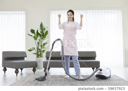 房子,生活,家庭主婦,女人,韓國人 房子,生活,家庭主婦,女人,韓國人 39657923