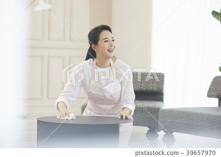 房子,生活,家庭主婦,女人,韓國人 房子,生活,家庭主婦,女人,韓國人 39657970