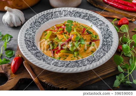 Chicken curry delish food Chicken curry delish food 39659003