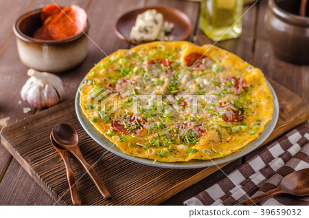 Salami blue cheese omelette 39659032