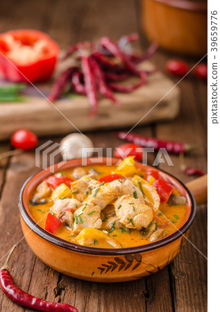 Chicken curry vegetable delish food Chicken curry vegetable delish food 39659776