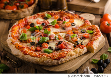 Rustic pizza with tomato, cheese, salami Rustic pizza with tomato, cheese, salami 39659987