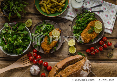 True Viennese schnitzel True Viennese schnitzel 39660306