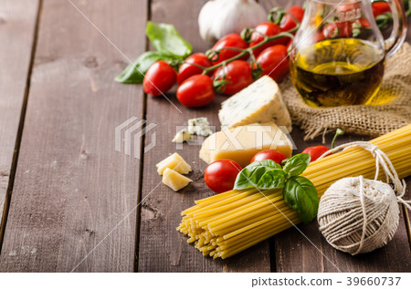 Still life photo, background with pasta and cheese Still life photo, background with pasta and cheese 39660737