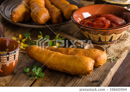 Delicious corndog Delicious corndog 39660994