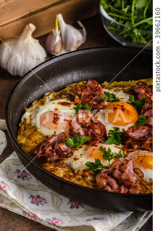 American Hash Browns potato American Hash Browns potato 39662160