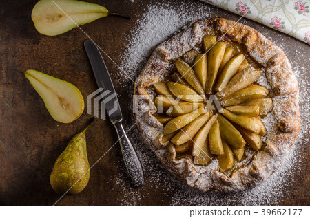 Sweet pear pie Sweet pear pie 39662177