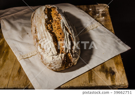 Homemade bread rustic sourdough Homemade bread rustic sourdough 39662751