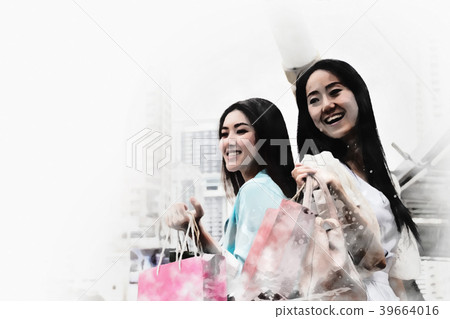 Beautiful Asian Women happy and walking shopping. 39664016