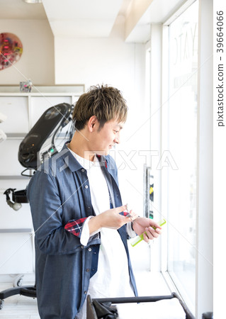 Hairdresser hairdresser 39664066