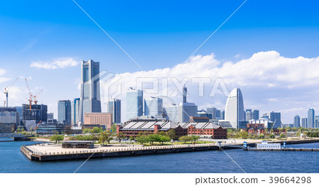 Yokohama Red Brick Warehouse and Minatomirai 39664298