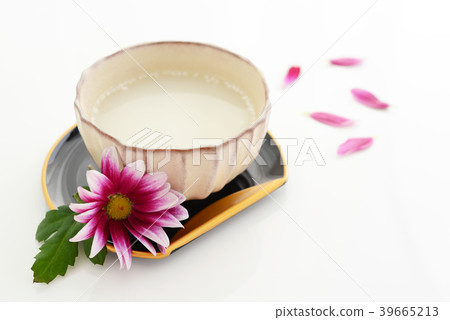 Sweet sweet sake Sweet sweet sake 39665213