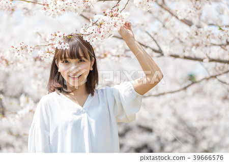 Cherry blossom woman Cherry blossom woman 39666576