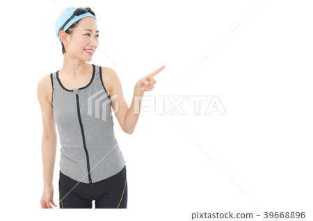 Young woman swimming Young woman swimming 39668896