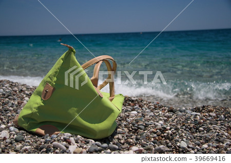 Beach bag, summer holiday dreams 39669416