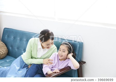 幸福的母親和女兒 幸福的母親和女兒 39669699
