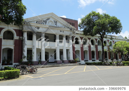 台南旅遊景點/成功大學樓 台南旅遊景點/成功大學樓 39669976