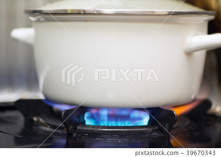 Gas fire Gas fire 39670343