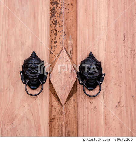 Door handle 39672200