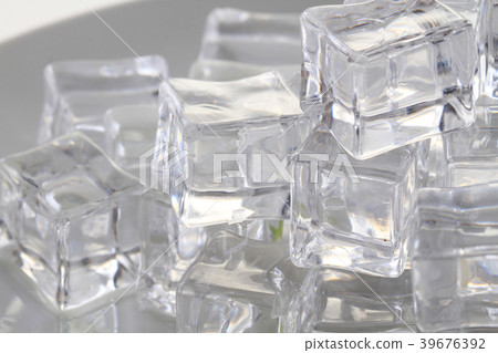 ice cubes texture ice cubes texture 39676392