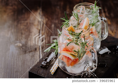 Drink with rosemary and grapefruit Drink with rosemary and grapefruit 39685961