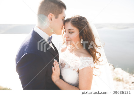 Happy and romantic scene of just married young Happy and romantic scene of just married young 39686121