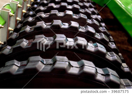 Roller of harvester close Roller of harvester close 39687575