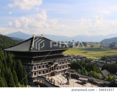 Daishiyama Seidaiji Temple / Echizen Buddha 39691857