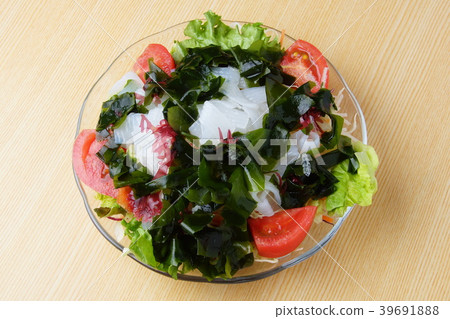 Konnyaku裙帶菜沙拉 39691888