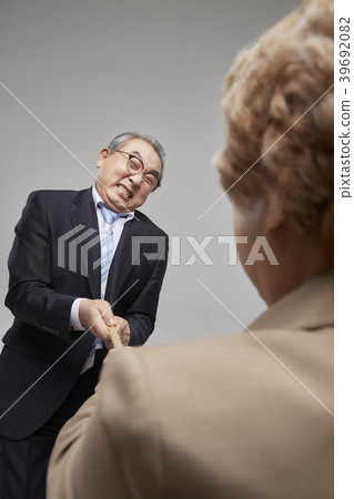 Business, luck, senior, old age, old man, Korean 39692082