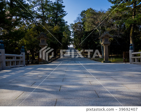 The approach of the solemn Izumo Taisha The approach of the solemn Izumo Taisha 39692407