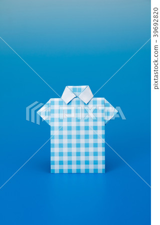 Origami of shirt 39692820