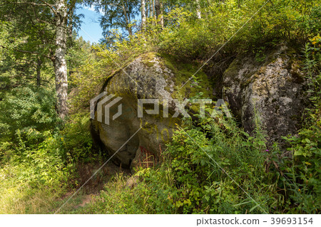 Huge stones on terrenkur health trail along Huge stones on terrenkur health trail along 39693154