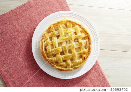 Apple pie (homemade apple pie) 39693702