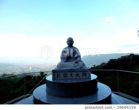 The Great Master of the Eighty-Fifth Hachiguri Temple The Great Master of the Eighty-Fifth Hachiguri Temple 39694159