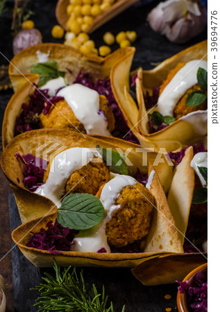 Falafel with herbs and cabbage 39694776