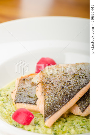 Roasted trout with risotto Roasted trout with risotto 39695443