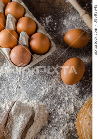 Homemade sourdough bread rustic Homemade sourdough bread rustic 39695948