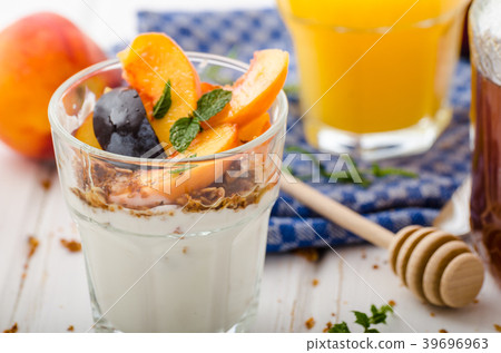 Greek yogurt with fresh fruit Greek yogurt with fresh fruit 39696963