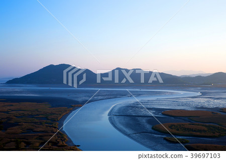 Suncheon Bay, Suncheon City, Jeonnam Suncheon Bay, Suncheon City, Jeonnam 39697103