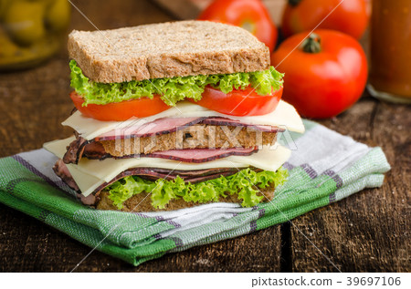 Smoked meat sandwich Smoked meat sandwich 39697106