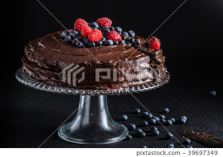 Chocolate cake 39697349
